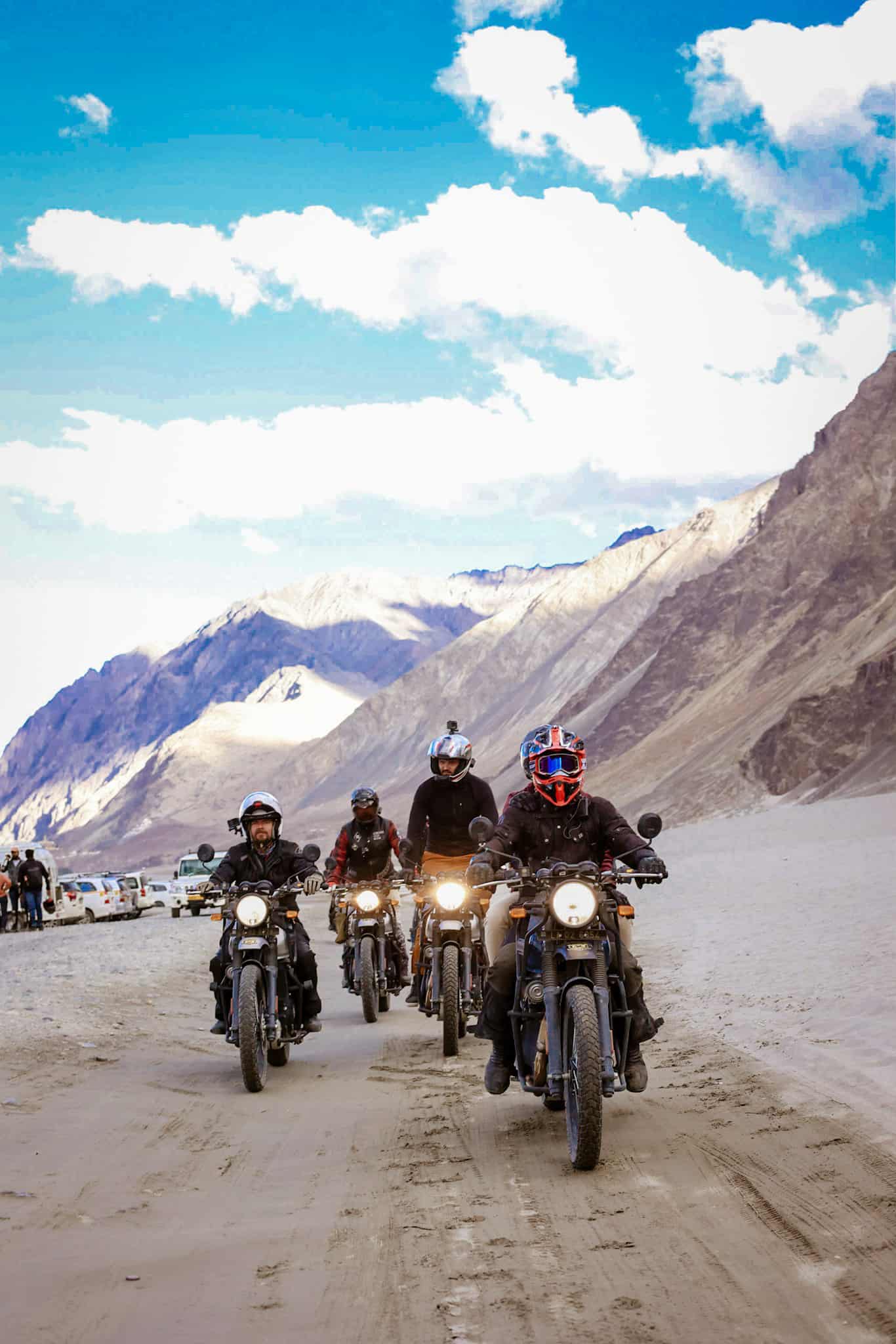11 Days Delhi To Leh Ladakh Motorbike Tour in Indian Himalayas